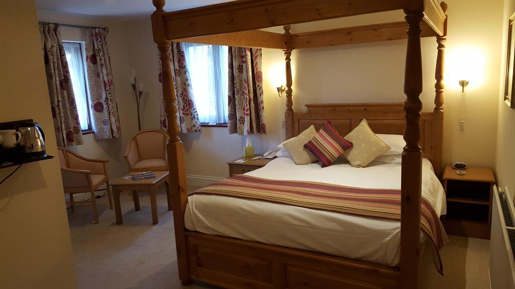 Apple Tree Hotel 3*